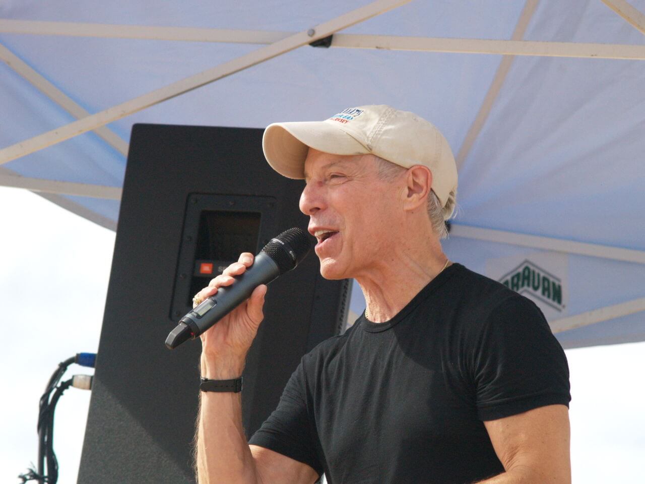 Jerry Blavat performs on the beach in Cape May Aug. 29