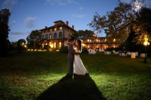  A couple gets married at the Southern Mansion.