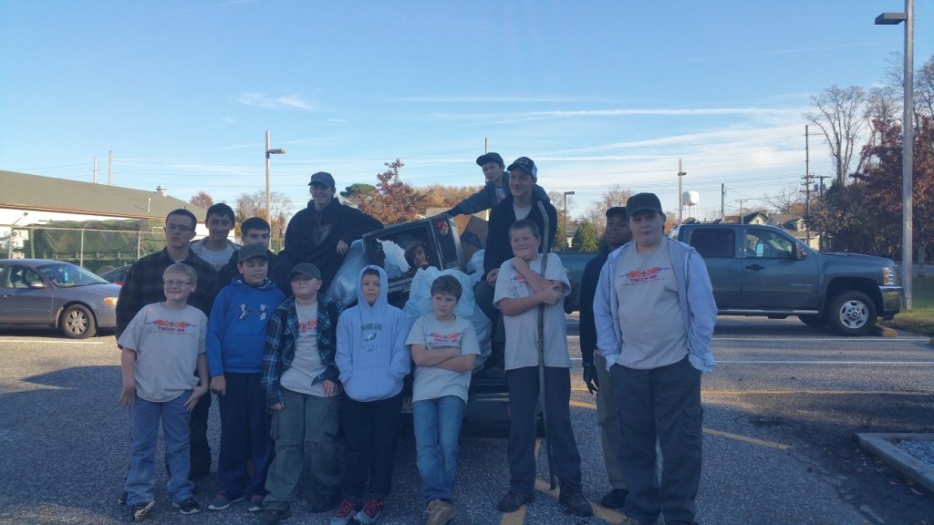 PHOTO: Troop 65 Cleans the Bike Path