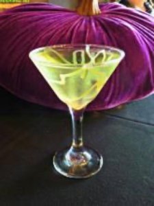 Video Drink of the Week: Caramel Appletini