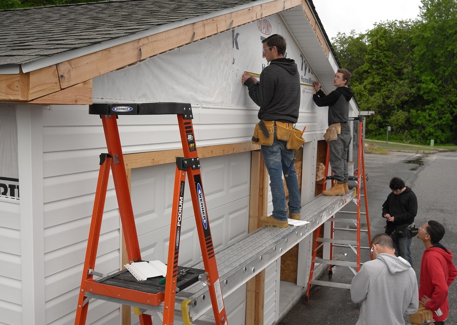 On the scaffold