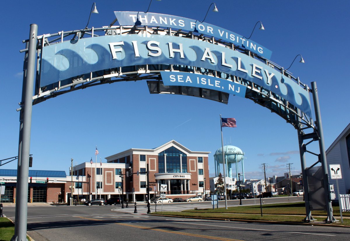 The famous “Fish Alley” sign is located near the intersection of Park Road and JFK Boulevard – just steps away from Sea Isle’s new City Hall Building and Welcome Center.