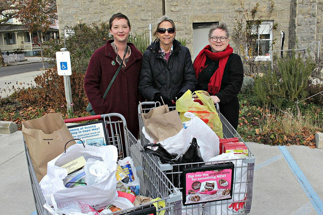 Community Food Closet of Cape May Benefits from Food Donations at Physick Estate Holiday Tree Lighting