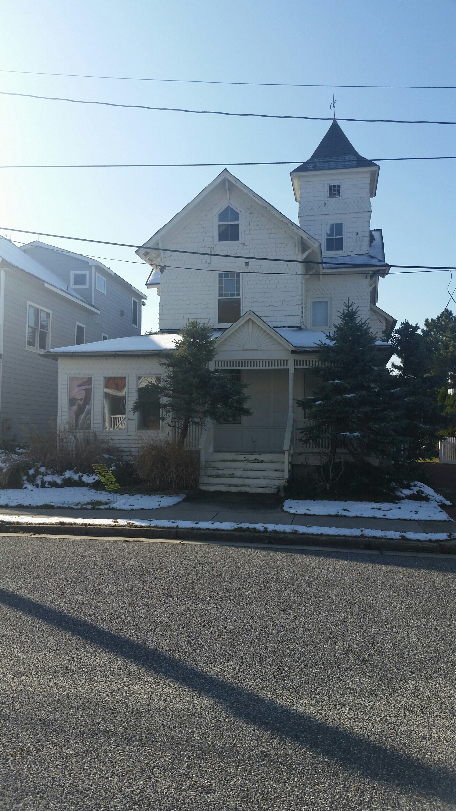 Victorian Home Faces Demolition in Avalon