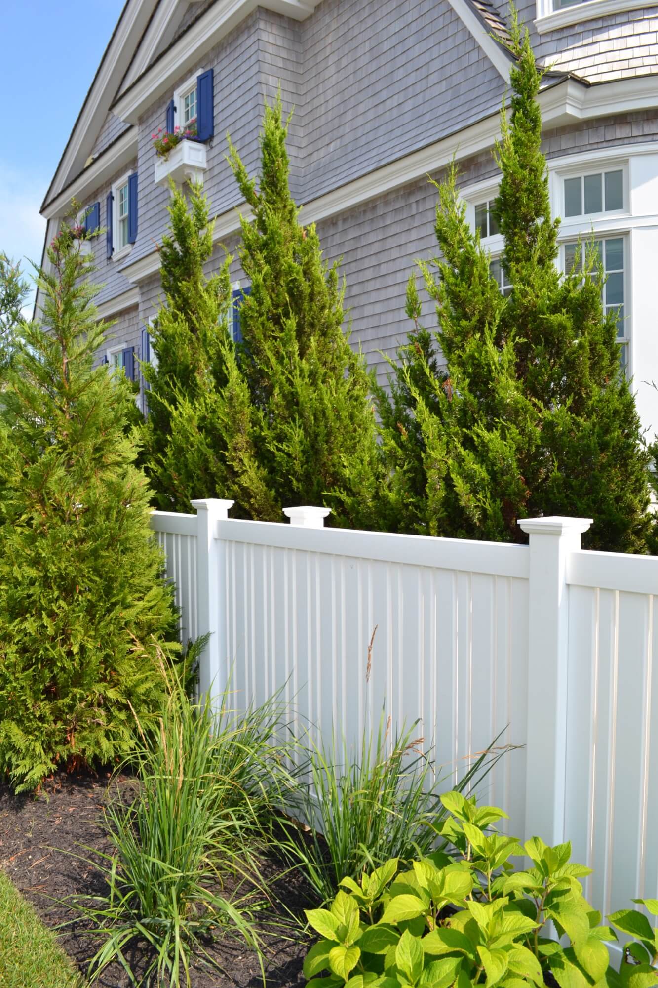 3 Tips for Choosing the Best Fence