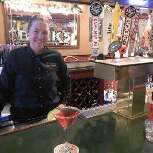 Bartender of the Week: Theresa at Tuckahoe Inn