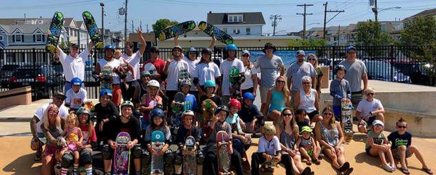 The Third Annual Chip Miller Amyloidosis Skate Fest paraticipants