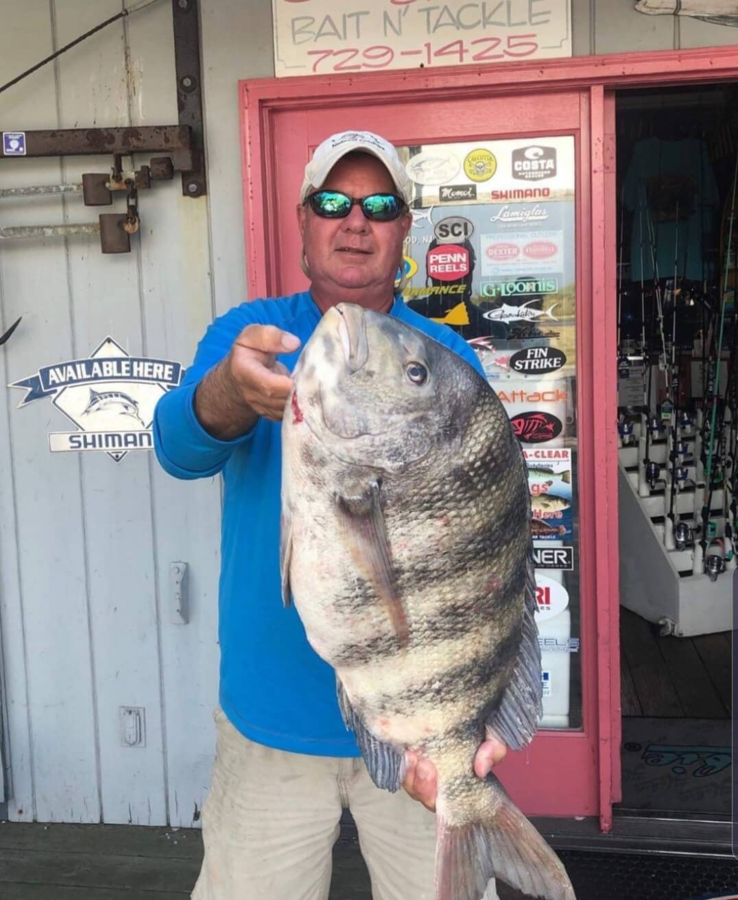 Shawn Bulifant and his 15-pound sheepshead.