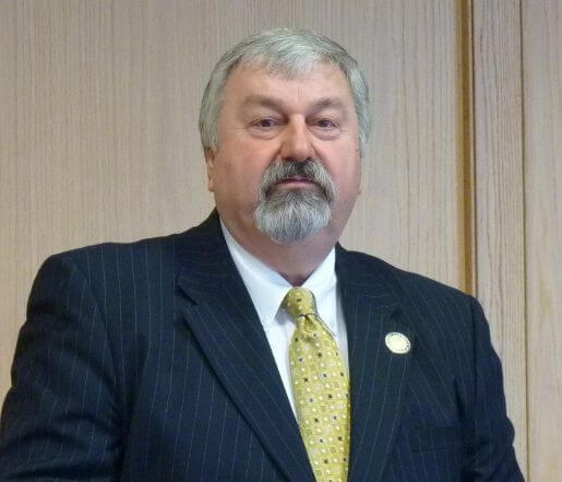 Woodbine Mayor William Pikolycky