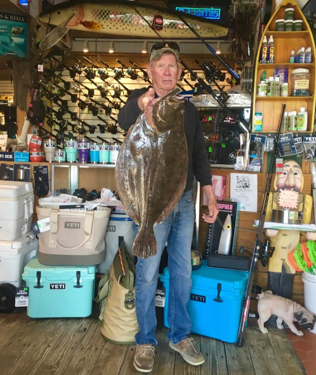 Ralph Shaw and his 6.73-pound flounder.