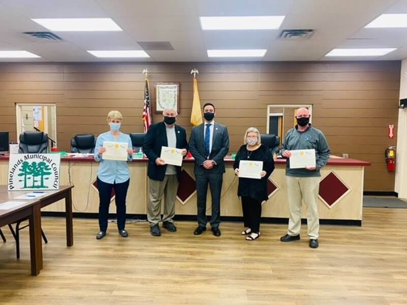 Sen. Michael Testa (R-1st) swore in new members to the Pinelands Municipal Council's executive committee