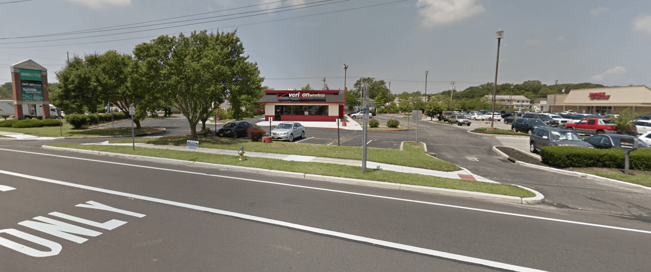 Chick-fil-A will not occupy an old Verizon Store in Court House.