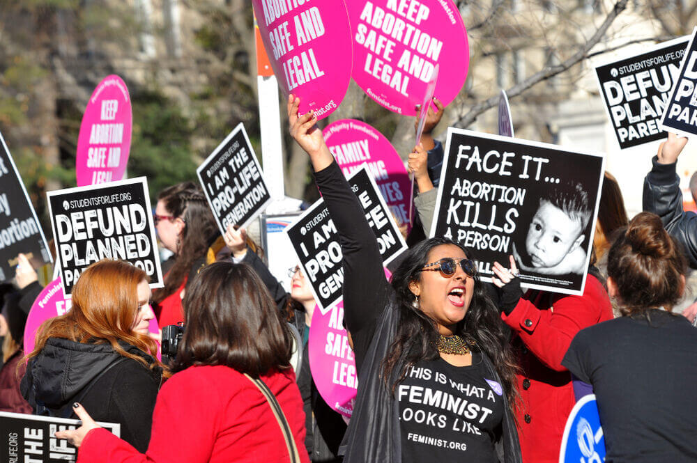 roe v wade both sides stock protesters