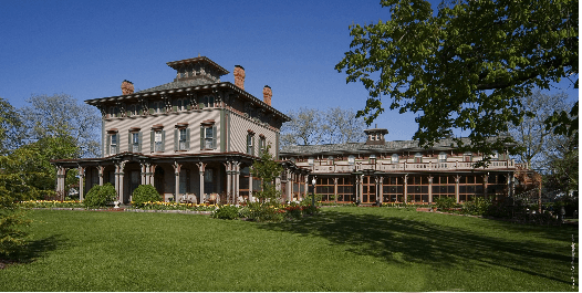  The Southern Mansion