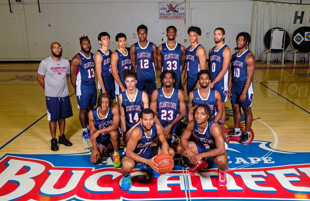 The 2022-23 Atlantic Cape Buccaneers Men's Basketball team: Back Row (from left) Head Coach Allen Ragland