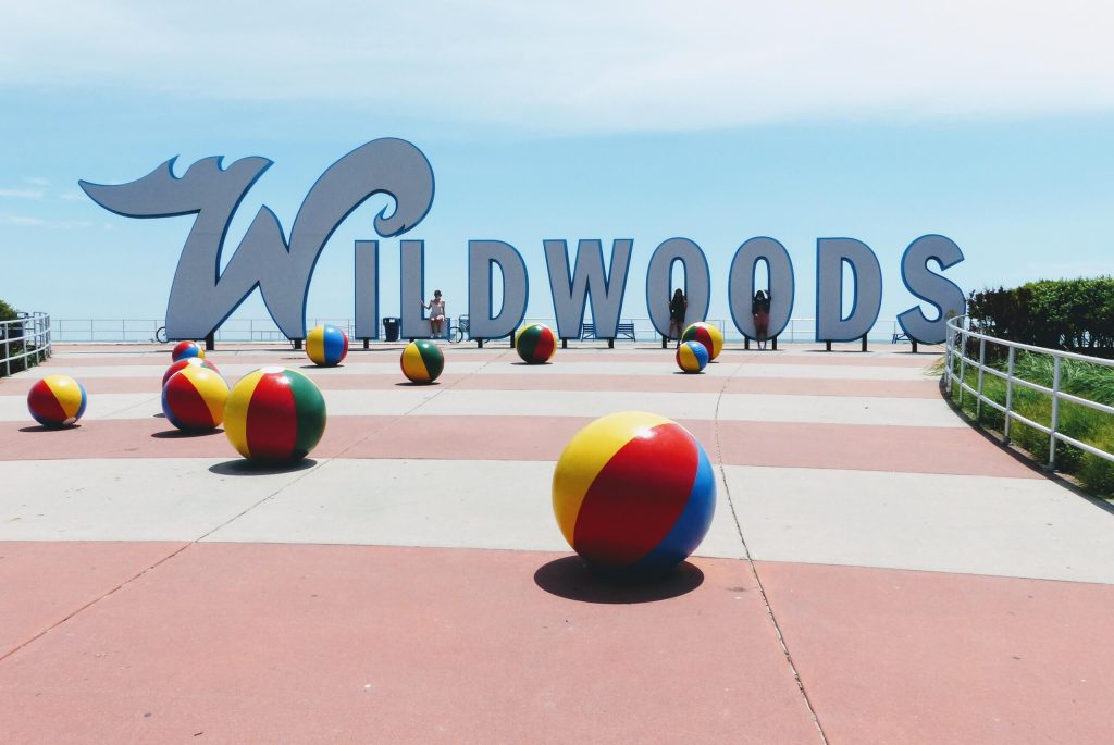 Rio Grande Ave. Wildwoods Logo - USE THIS ONE