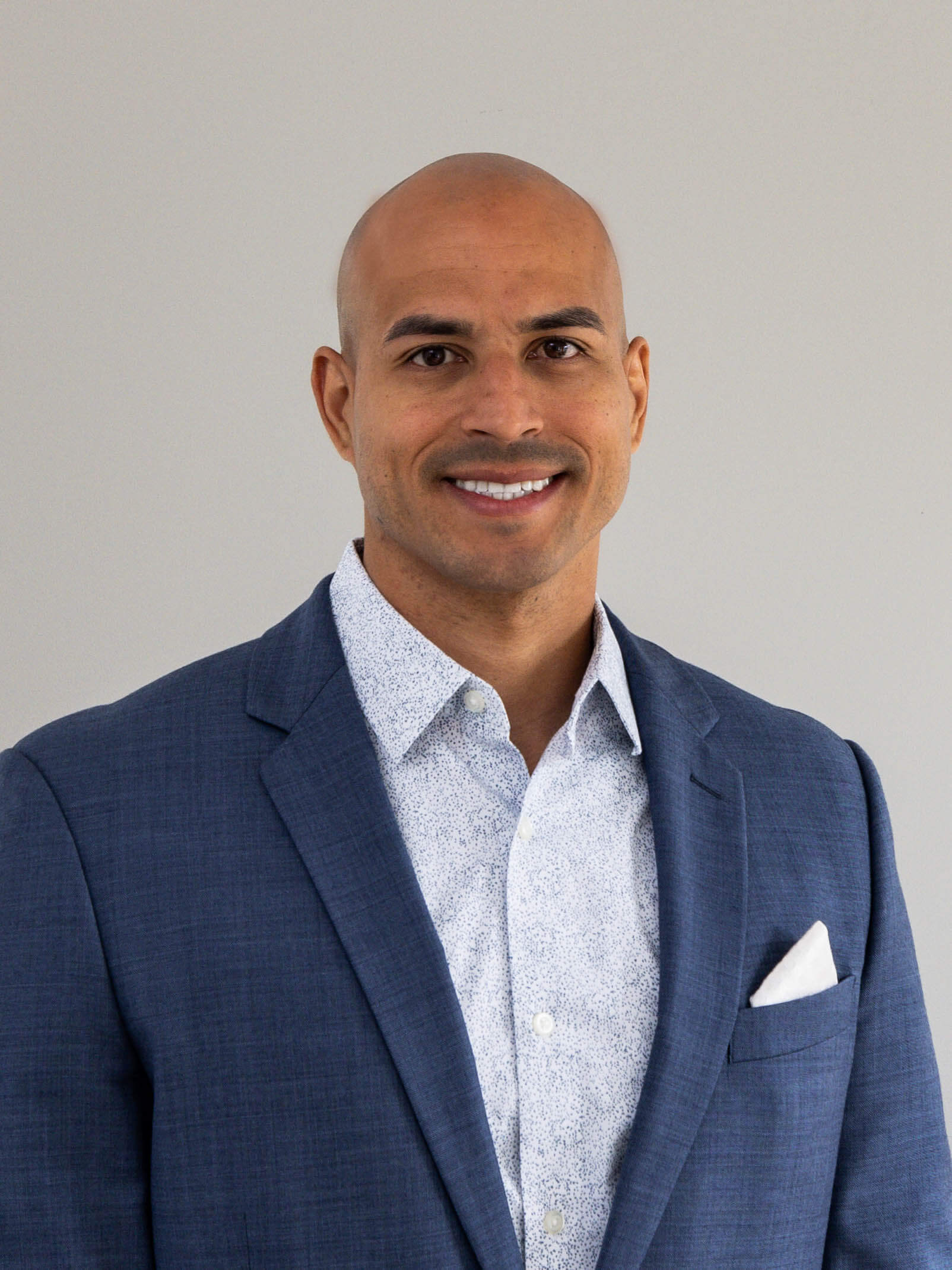 William Robinson III is a full-time police officer and wants to help people make sound real estate decisions. 