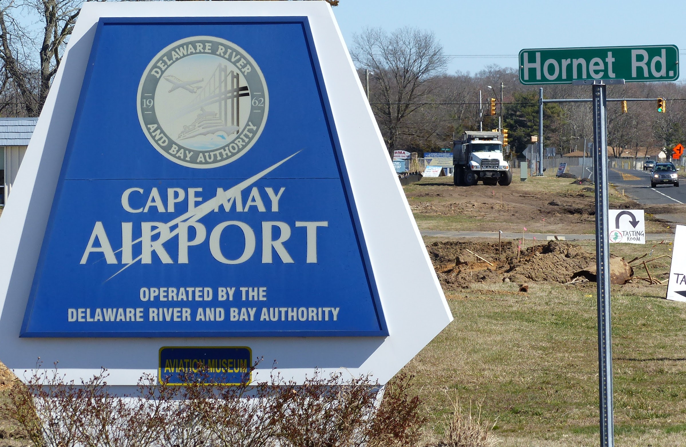 Single Engine Plane Crashes at Cape May County Airport
